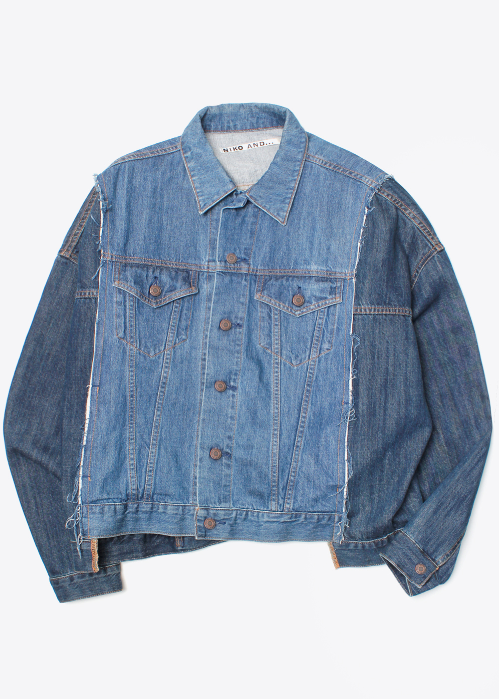 NIKO AND’over fit’ cut-off denim jacket